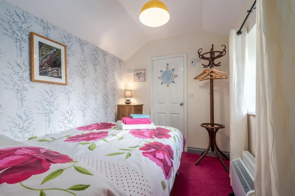 Coastal Cottage 'The Garden Cottage ' Hartland Exterior foto